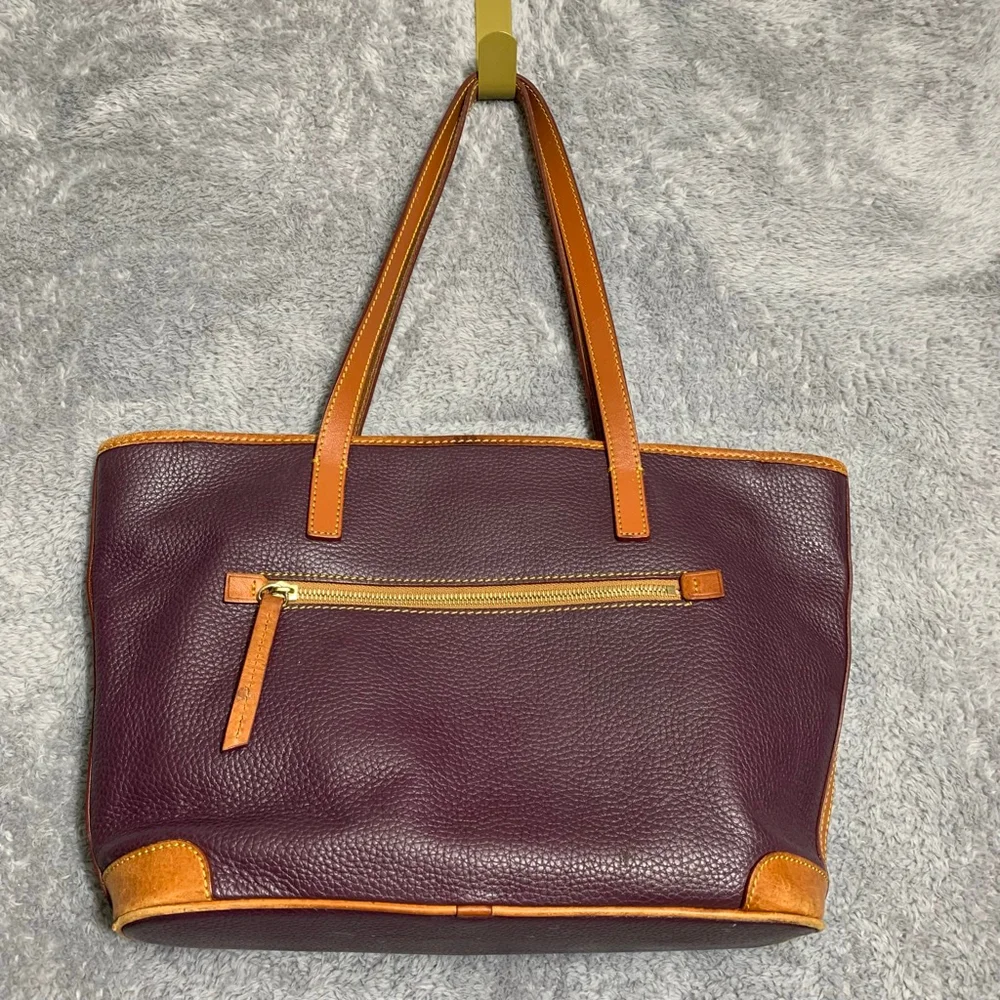 Dooney & Bourke Tote‎ Bag Womens Medium Plum Purple Pebble Leather Shopper Zip